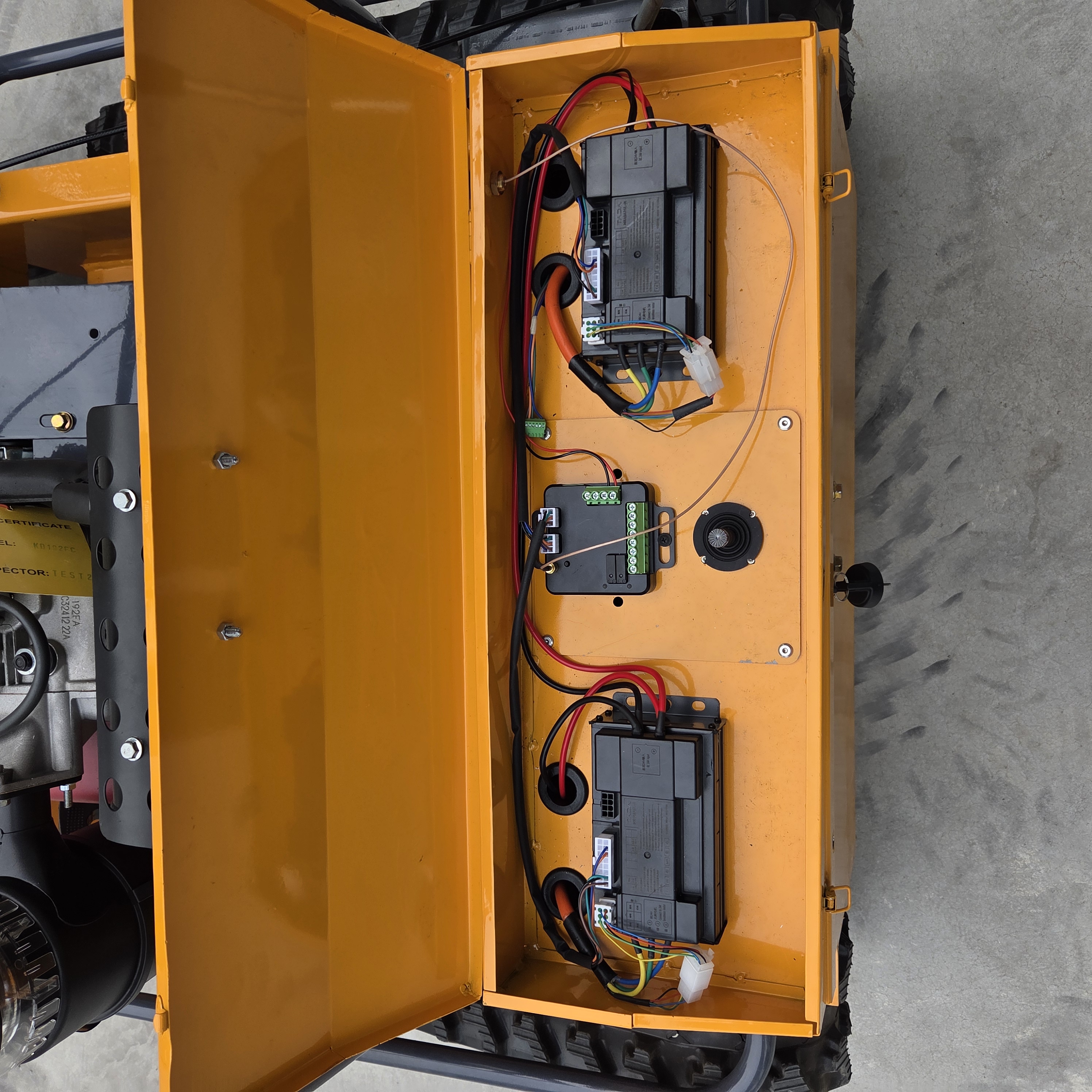 All-Terrain Agricultural Rubbe - Agriculture Farming Robot avis et prix